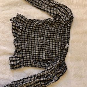 Hollister off the shoulder!